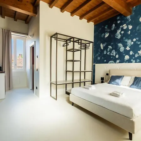 Oceano Boutique In Ello شقة